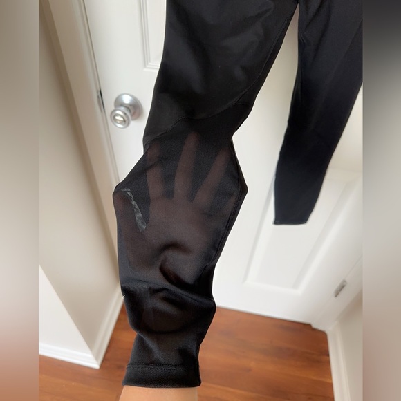 Nike Women's Black Leggings - Picture 12 of 13
